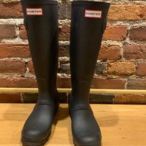 Tall black adjustable rubber hunter rain boots